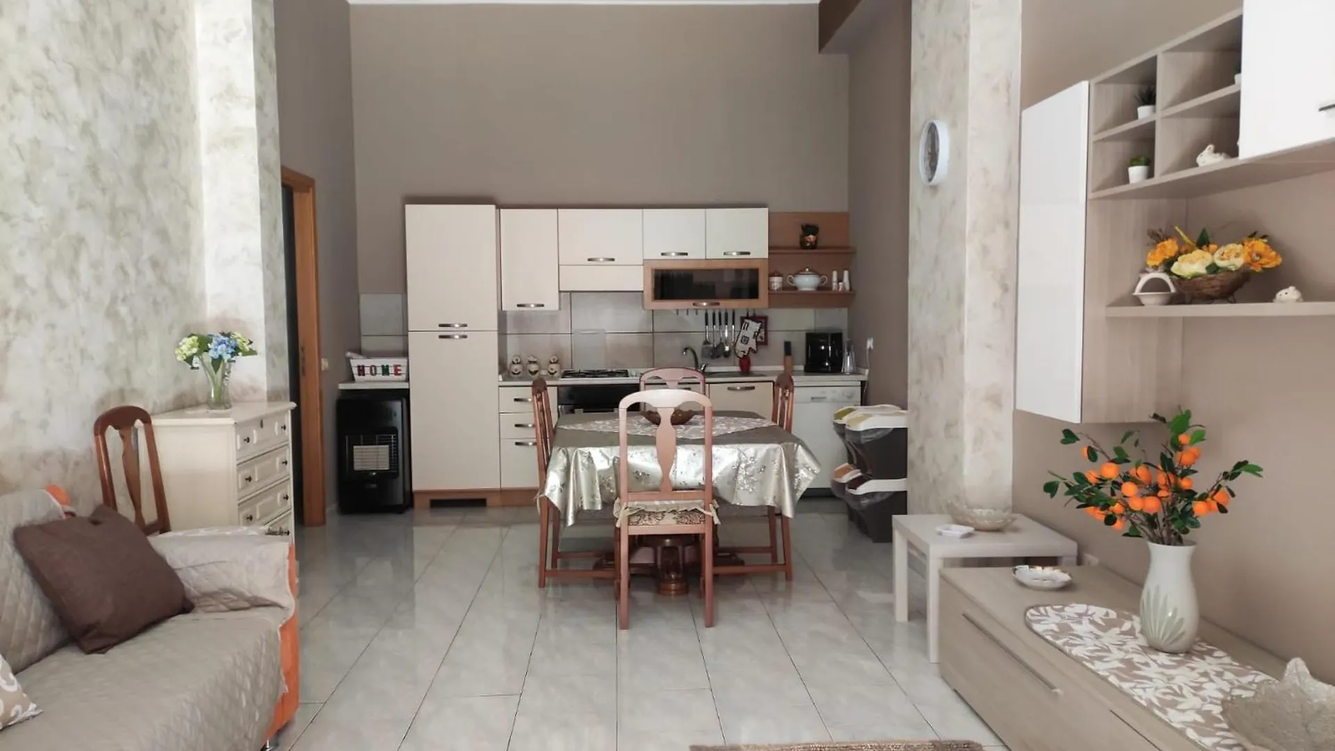 Etna Holiday Apartment Fiumefreddo di Sicilia Italien