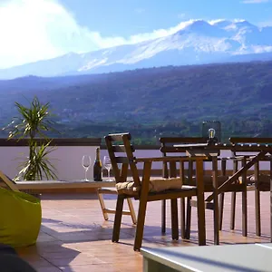 Elysium Etna Rooftop Apartment